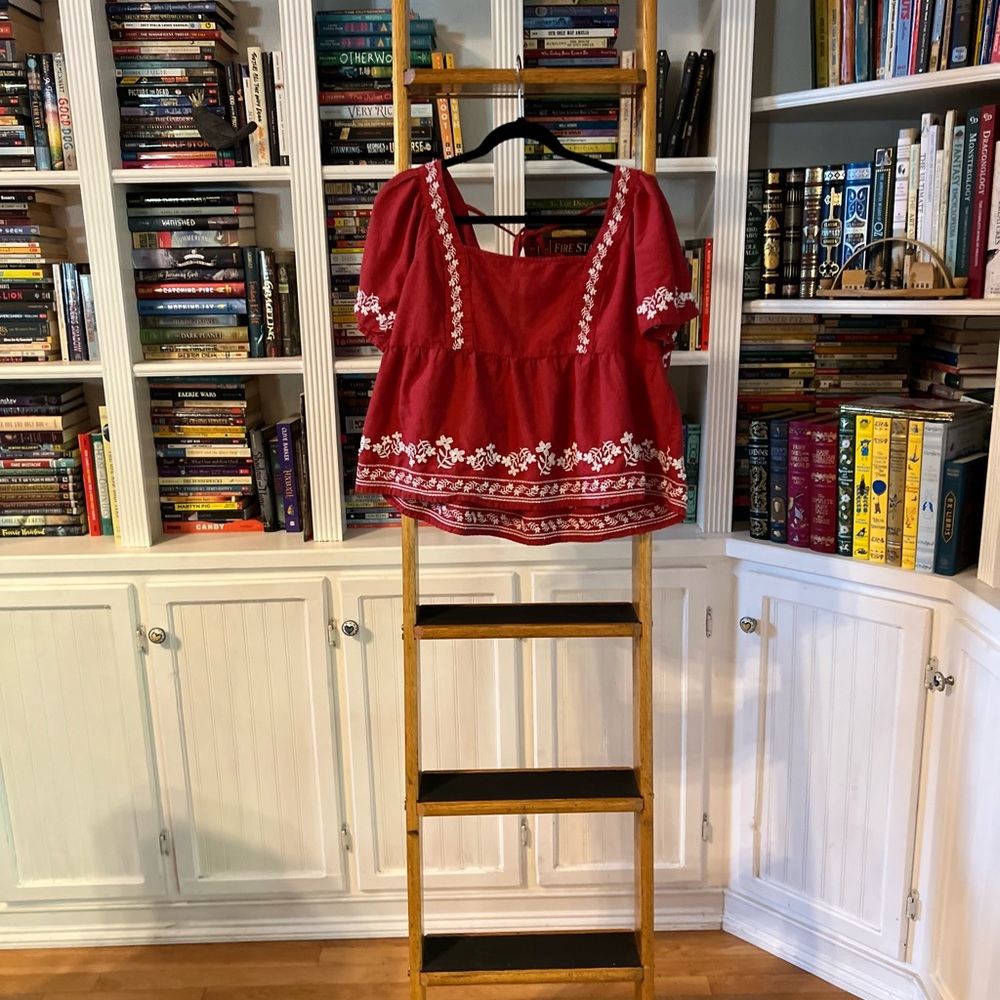 Old Navy Red Flutter Sleeve SmockedEmbroidery Swing Blouse for Women